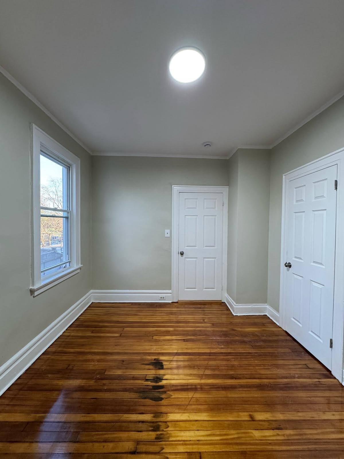 Building Photo - 126 3rd St
