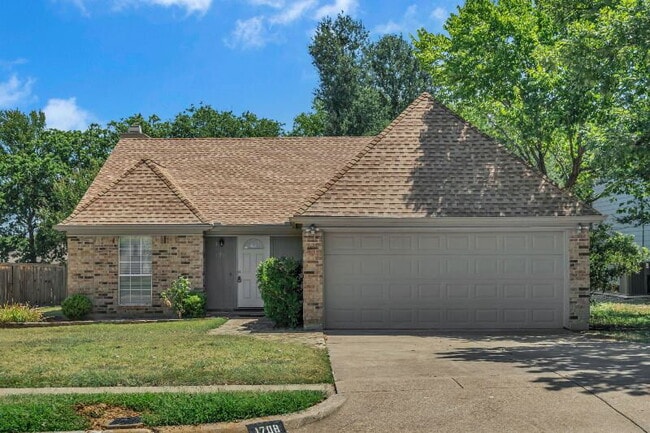 Primary Photo - "Fantastic 3-Bedroom, 2 Bath Home in Prime...