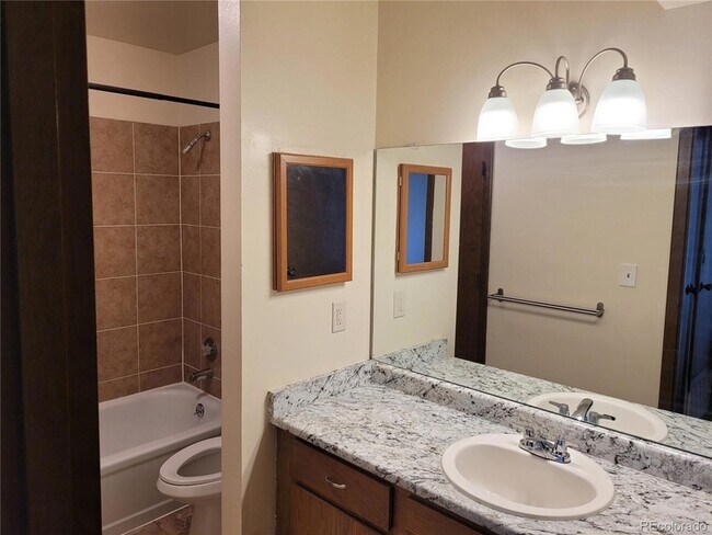 Building Photo - 3550 S Harlan St