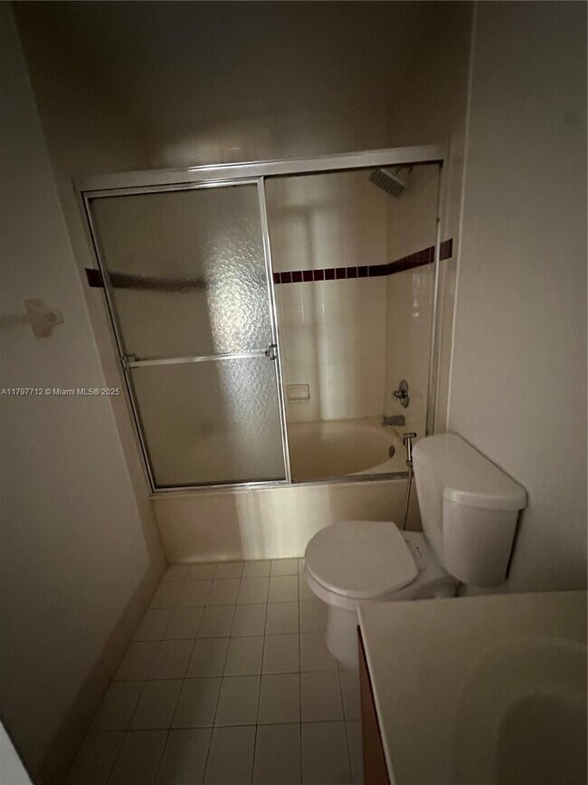 Building Photo - 3181 SW 129th Ave