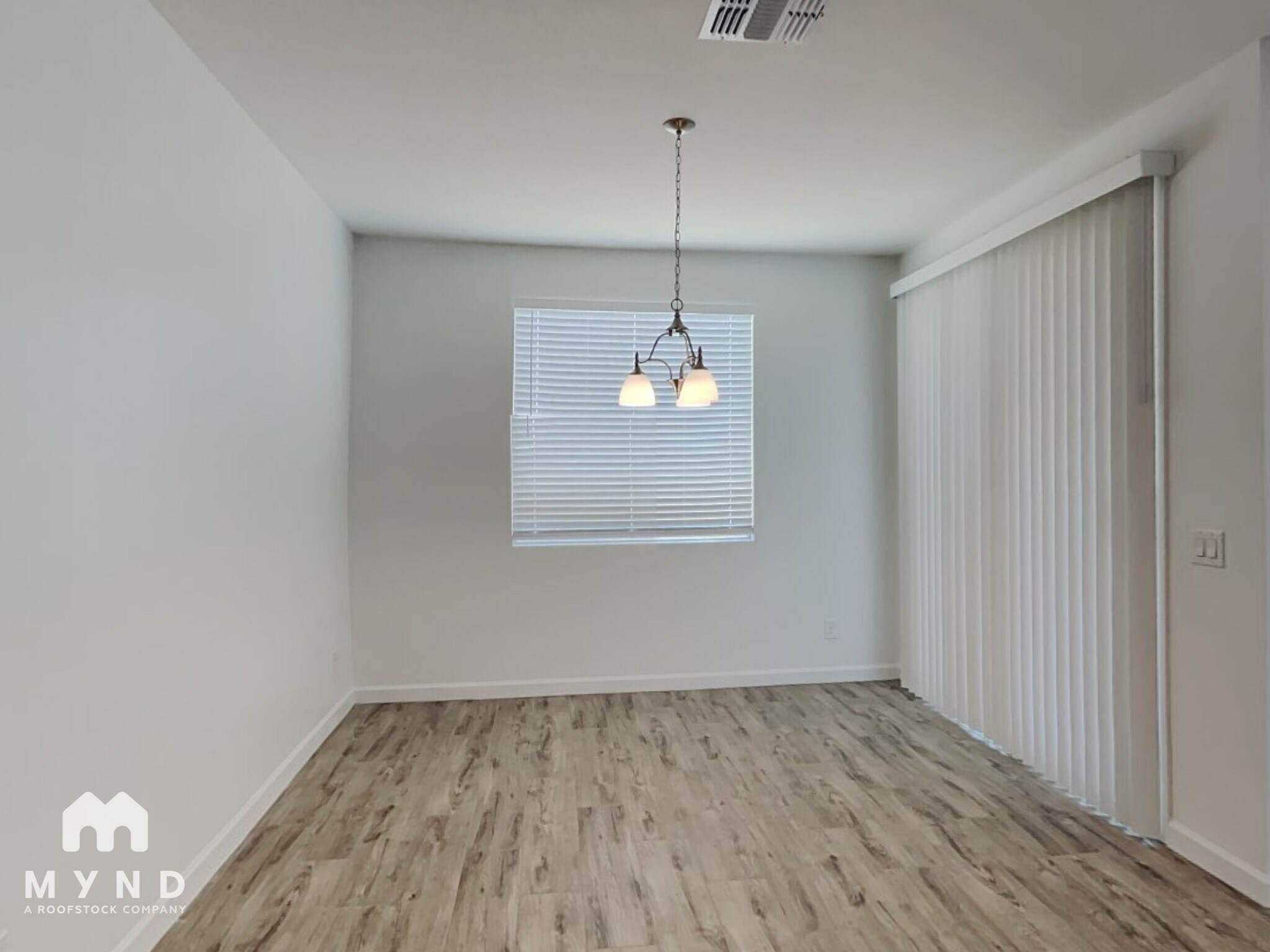 Building Photo - 13409 W Tether Trail