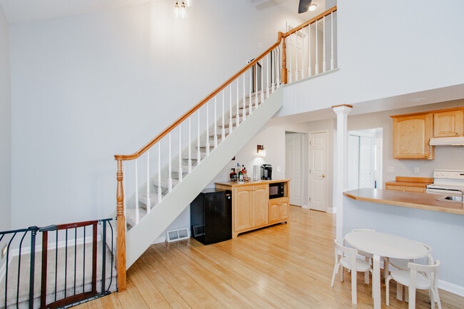 Building Photo - 938 Aberdeen Dr