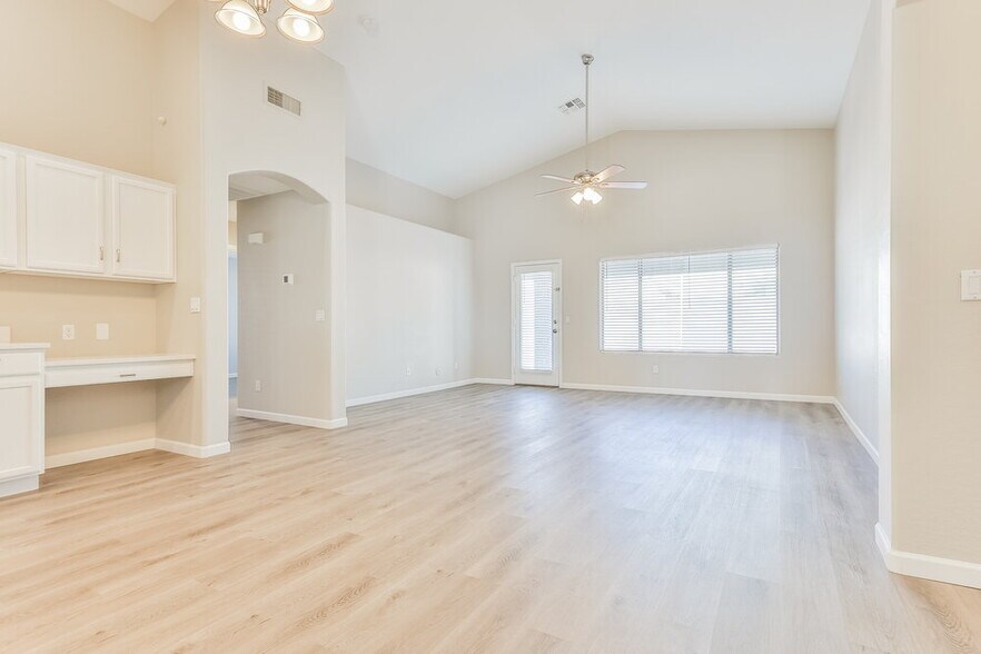 Building Photo - 8544 E Peralta Ave