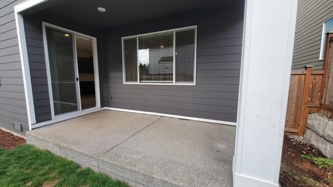 Building Photo - 7926 34th Pl NE