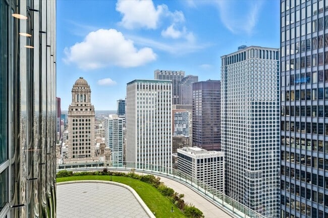 Building Photo - 401 N Wabash Ave