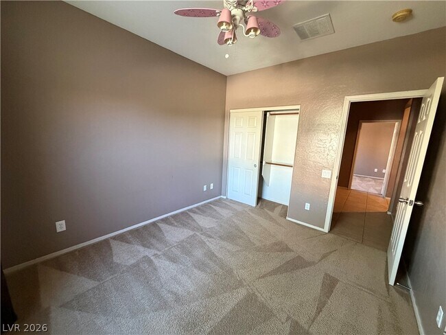 Building Photo - 2588 Lockerbie St