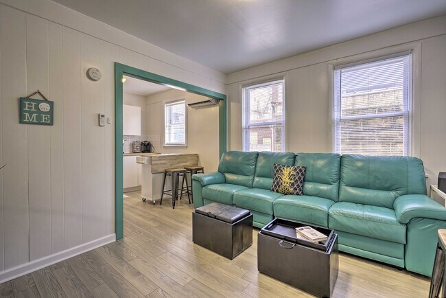 Living Room - 29 Trenton Ter