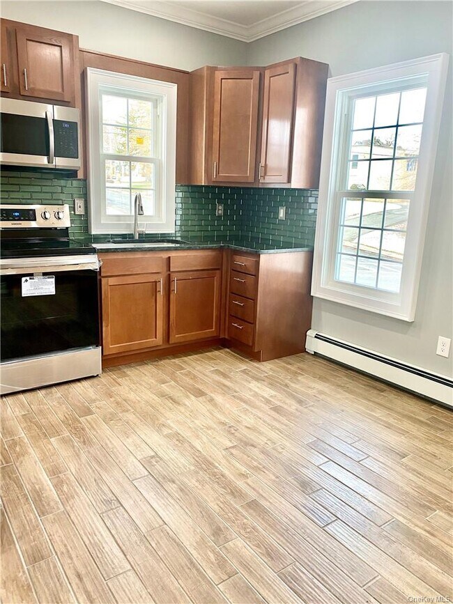 Building Photo - 26 Courtland St