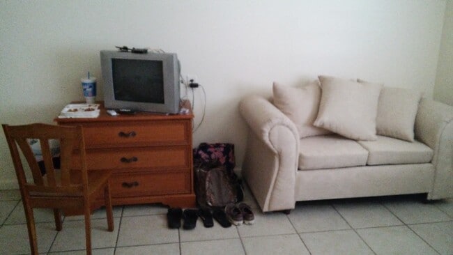 Building Photo - 2000 N Tamiami Trl