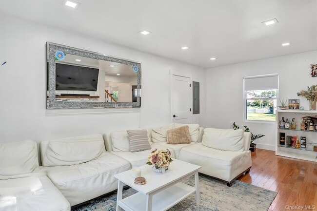 Building Photo - 159 Southside Ave