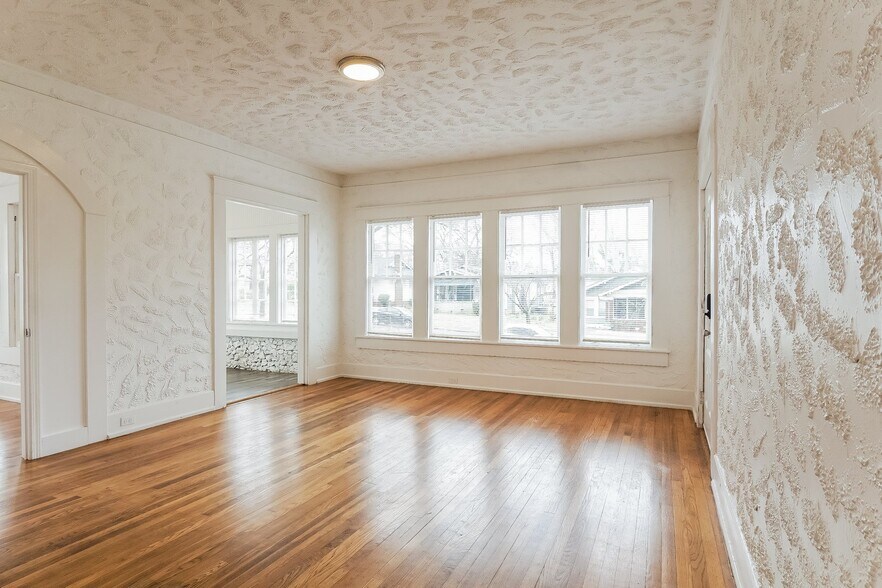 Building Photo - 1511 45th St Ensley