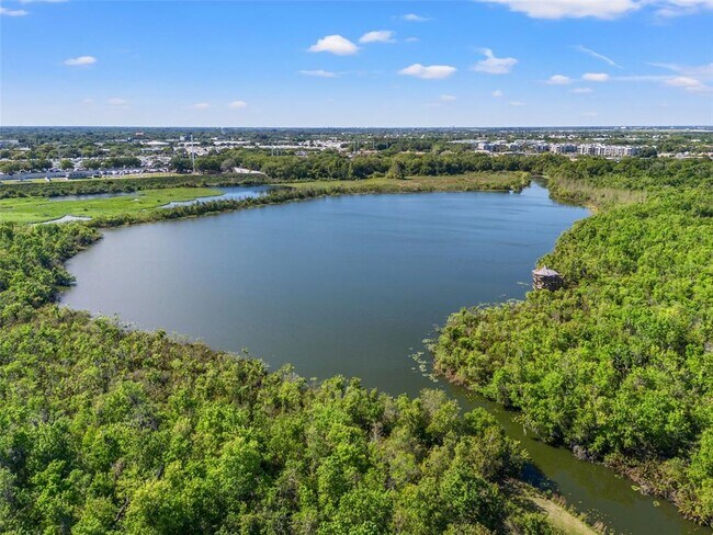 Building Photo - 2715 63rd Terrace N