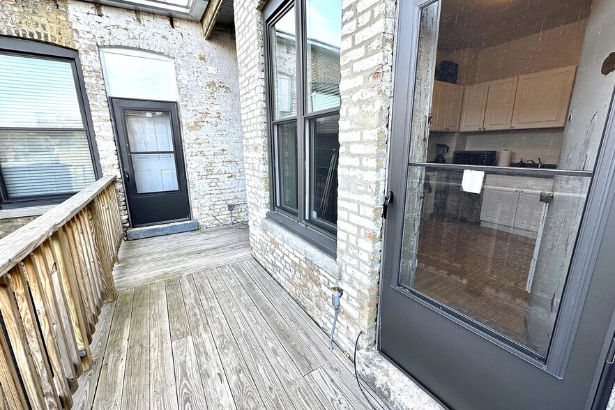 Building Photo - 2909 N Mildred Ave