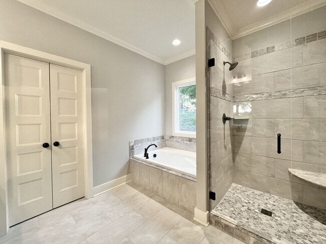 Building Photo - Luxury Living in Wilson County