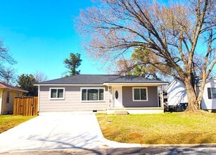 Building Photo - 3 BED 1 Bath Home Andys Sub Addition Bethany, OK