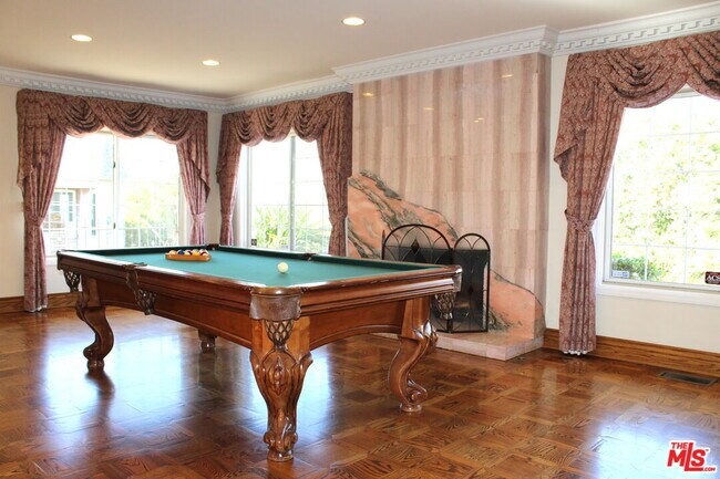 Building Photo - 11502 Dona Teresa Dr