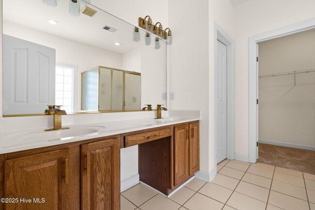 Building Photo - 943 Sandpiper Bay Dr SW
