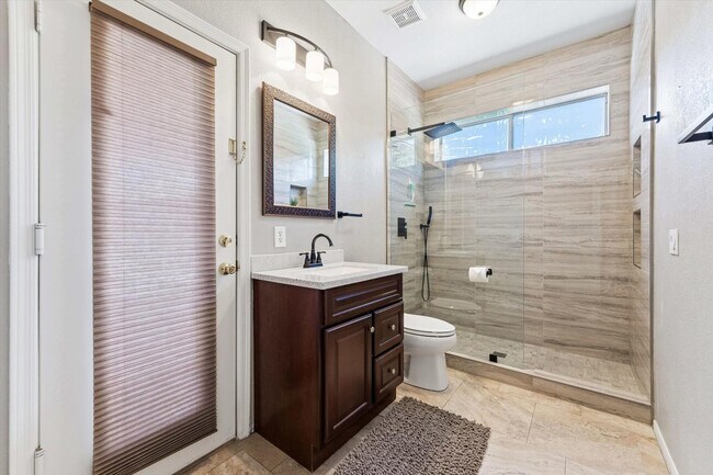 Building Photo - 19440 N 33rd Pl