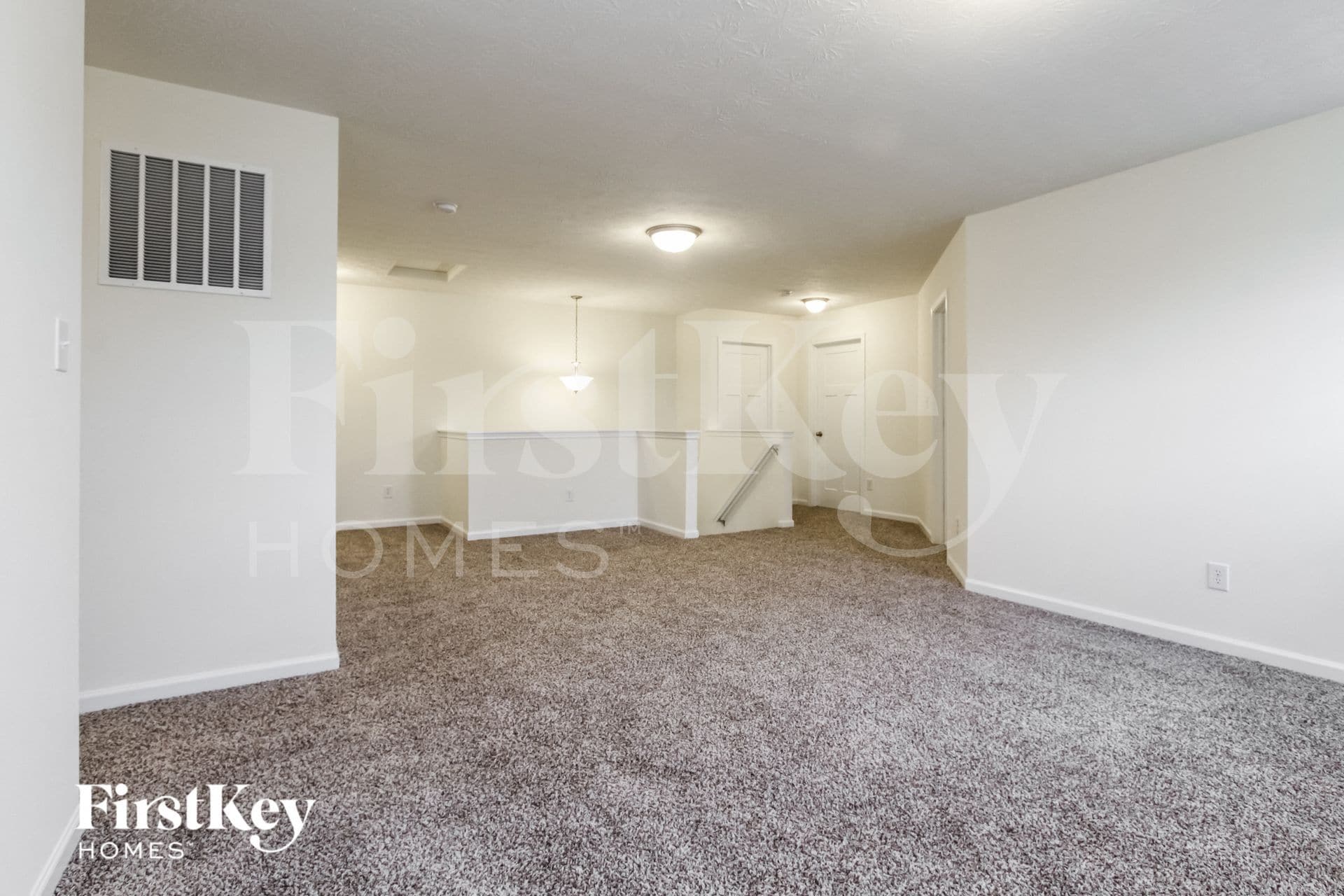 Building Photo - 7240 Lockford Walk N
