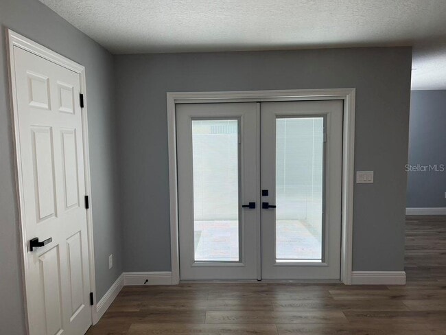 Building Photo - 2705 Wild Tamarind Blvd