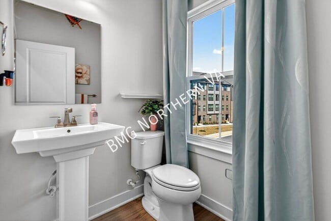 Building Photo - 2694 Velocity Rd