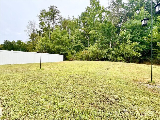 Building Photo - 1227 Torrence Grove Church Rd