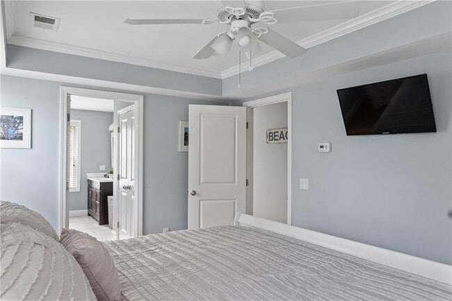 Building Photo - 42 E Bowery St