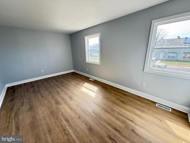 Building Photo - 1 Lehigh Ct