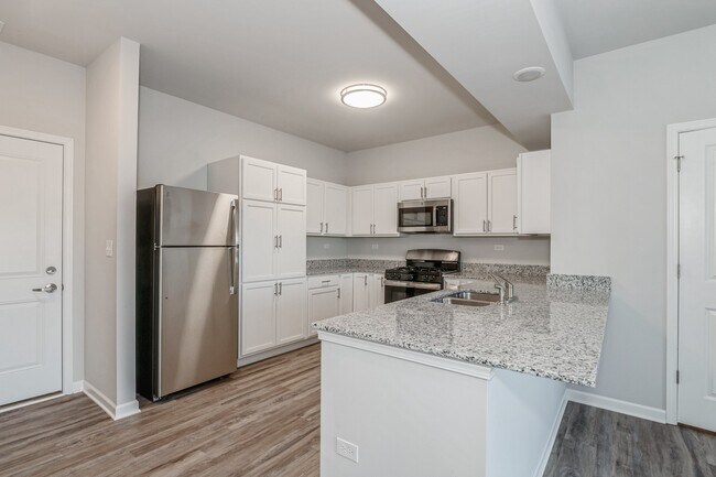 Building Photo - 1152 Brian Ct W