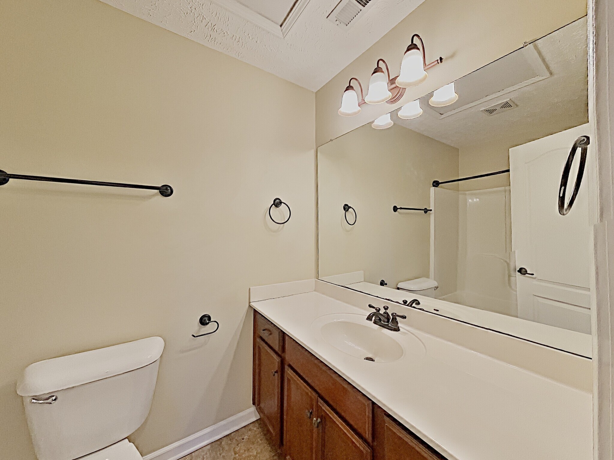 Building Photo - 1205 Sundown Ct