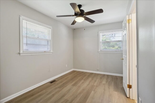 Building Photo - Big Bethel Heights - Hampton