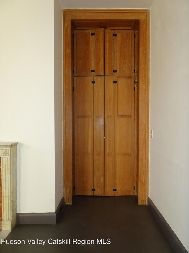 Building Photo - 549 NY-23B