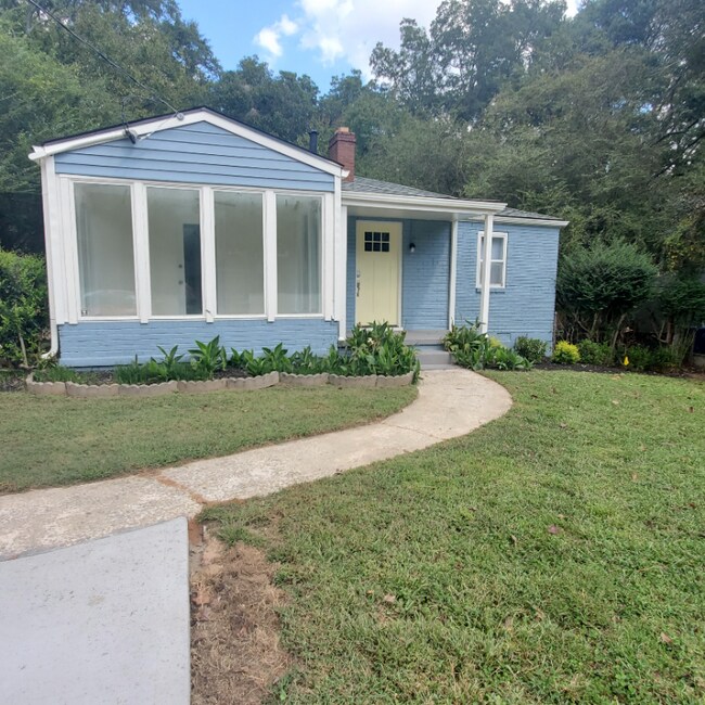 1788 Flat Shoals Rd SE 1788 Flat Shoals Rd SE Atlanta GA 30316