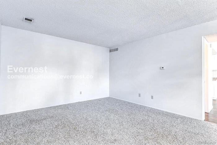Building Photo - 14522 E 13th Ave
