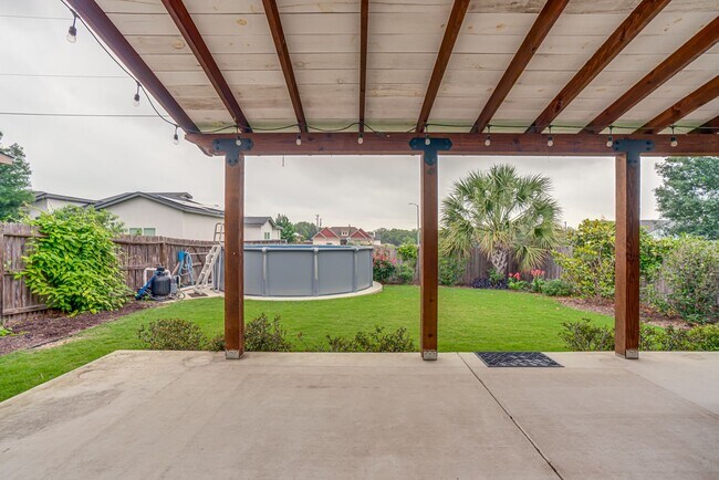 Building Photo - 6308 Parsley Hill
