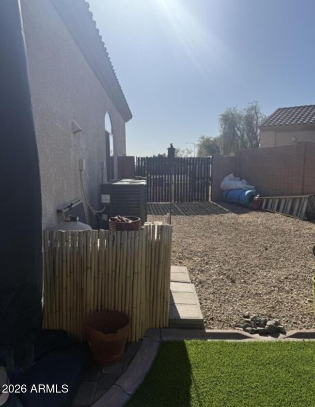 Building Photo - 26841 N 66th Dr