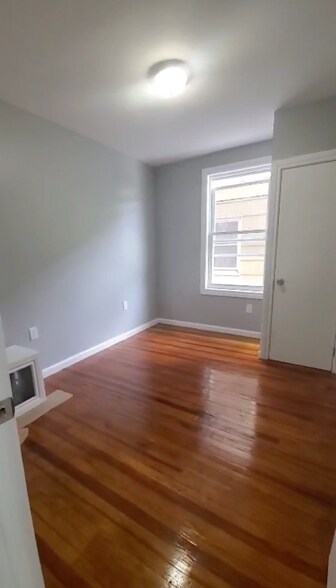 Building Photo - 4210 Boyd Ave