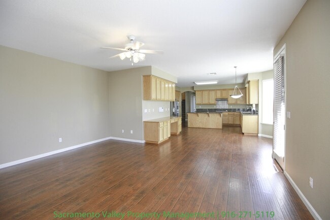 Building Photo - 2400 Snowy Egret Ct