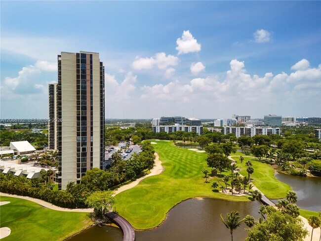 Building Photo - 20379 W Country Club Dr