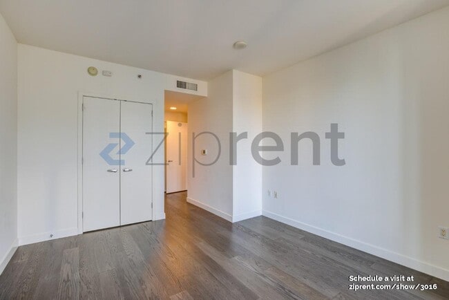 Building Photo - 338 Spear St