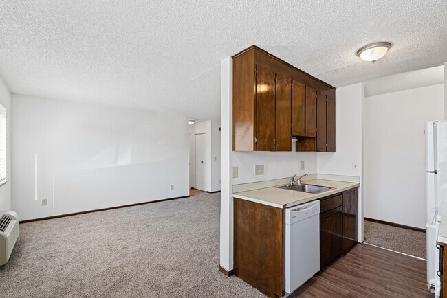 Building Photo - Juniper Apartments