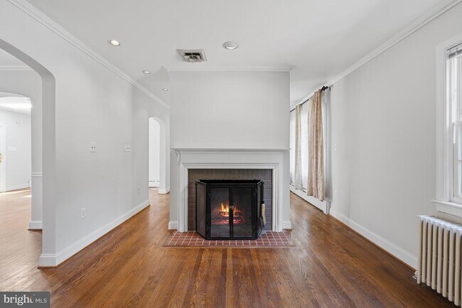 Building Photo - 8222 Larry Pl
