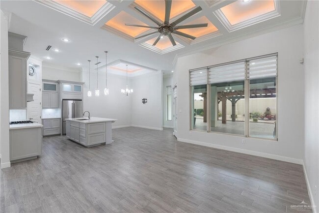 Building Photo - 2200 S 10th St