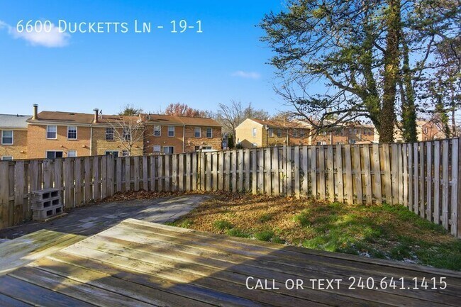 Building Photo - 6600 Ducketts Ln