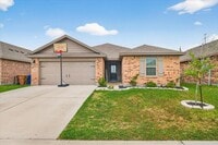 Building Photo - 8121 Cattlemen Dr