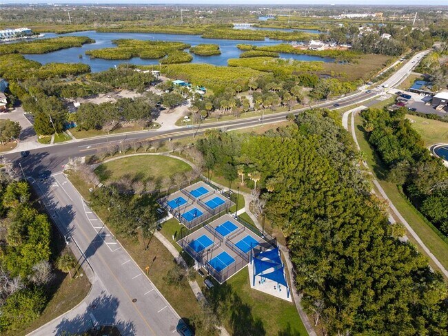 Building Photo - 103 W Park St