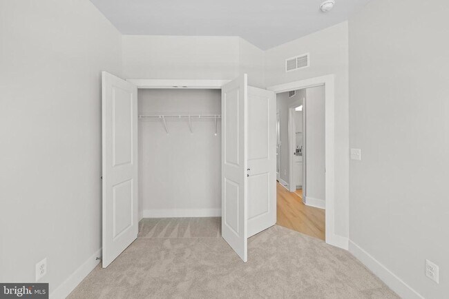 Building Photo - 9017 Katherine Johnson Ave