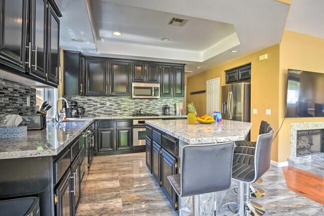 Building Photo - 26338 Oakdale Canyon Ln
