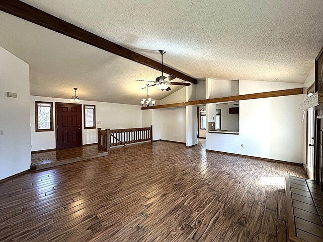 Building Photo - 8541 E Mount Vernon St