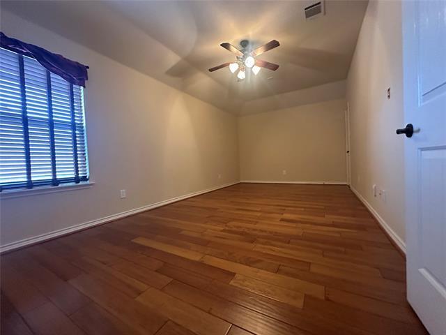 Building Photo - 1437 Tudor Dr